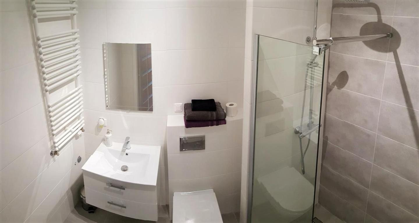 Marcel Apartment Warsaw Przy Arkadii Екстериор снимка